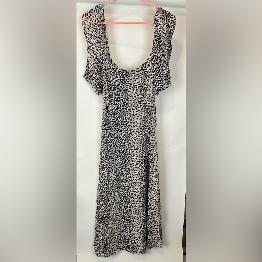 🎉MOVING SALE 🎉 
& Other Stories Leopard Print Dress